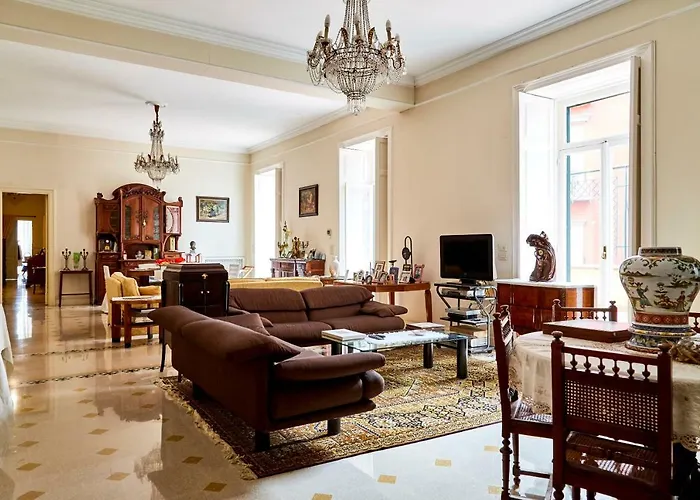 Suite Klimt P.zza Amedeo Napoli